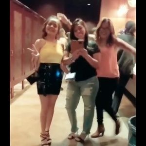 Meet your Posher, Eva